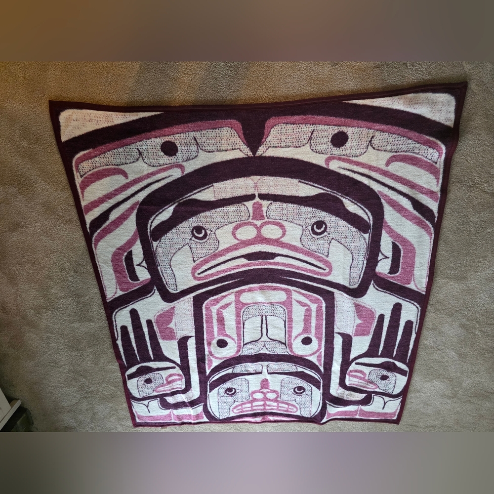 Vintage | Pacific Northwest Coast Native American | Tribal | Throw Blanket. Guc